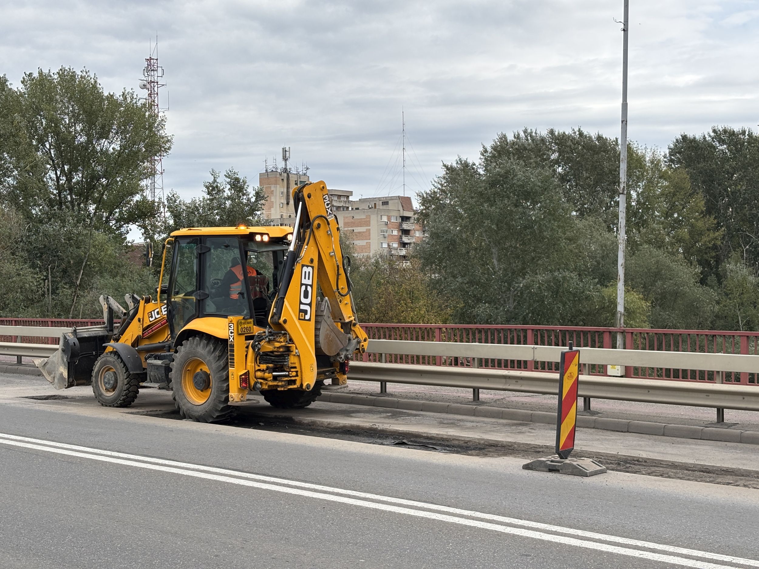 hirek/2024/10-oktober/szerdan-kezdtek-szerdan-vegeznek-golescu-hid-2.JPG