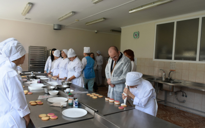 Óvodák és iskolák kantinjait ellenőrzik - sokezres bírság egy catering-cégnek