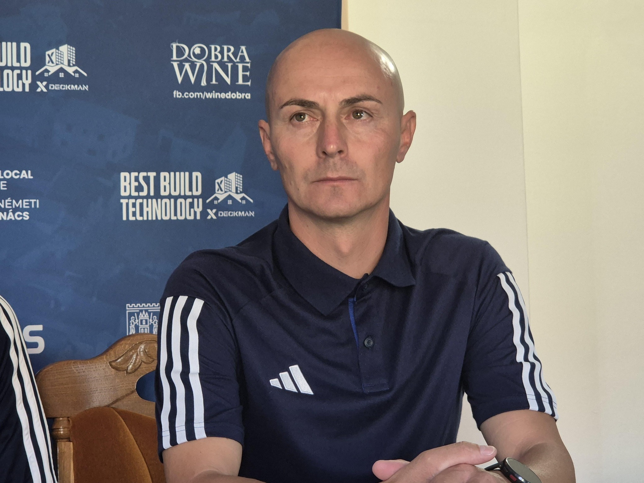 hirek/2025/augusztus/futball-kupameccset-jatszik-szerdan-az-olimpia-maramarosszigeten-botos-sandor-piri.jpg