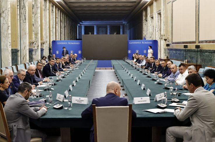 hirek/2025/augusztus/mar-a-polgarmesteri-hivataliak-is-sztrajkra-keszulnek-1.jpg