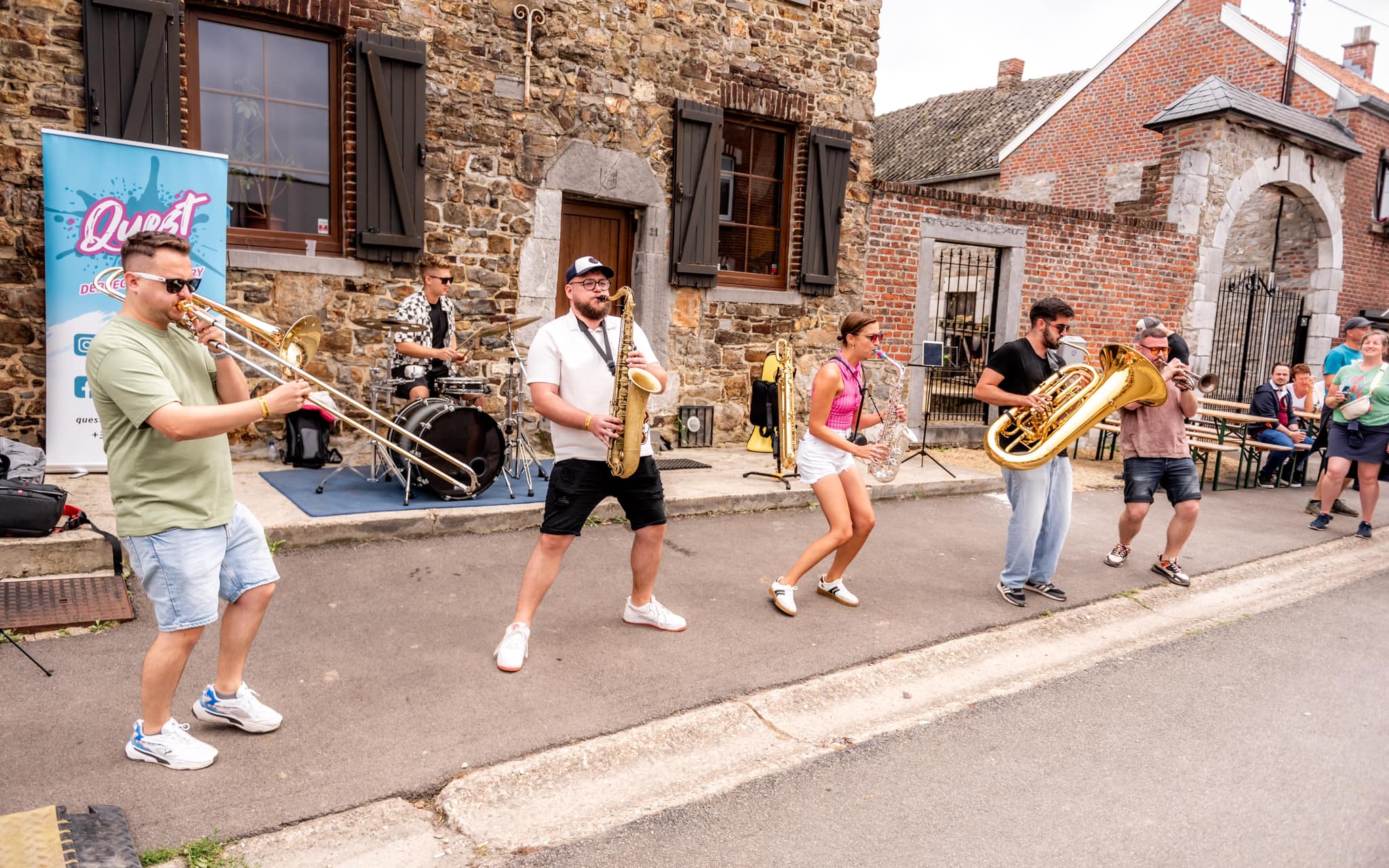 hirek/2025/augusztus/pmn-behari/quest-brass-band.jpg