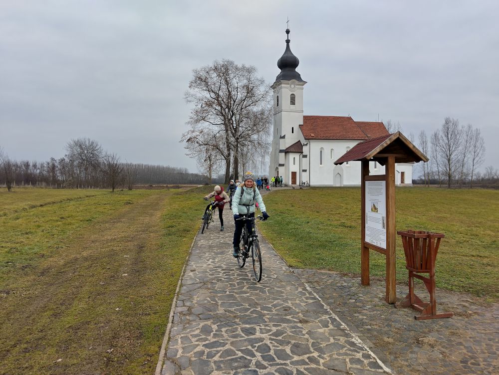 hirek/2025/januar/schengenbe-tekertek-az-eke-kerekesei-2.jpg