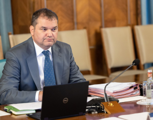 Az RMDSZ jelenlegi formájában nem támogatja a bérezési törvényt