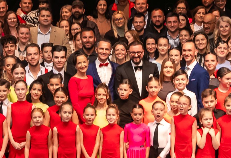 hirek/2025/oktober/loga-dance-tanciskola-gala-18-eves-jubileum-2.jpg