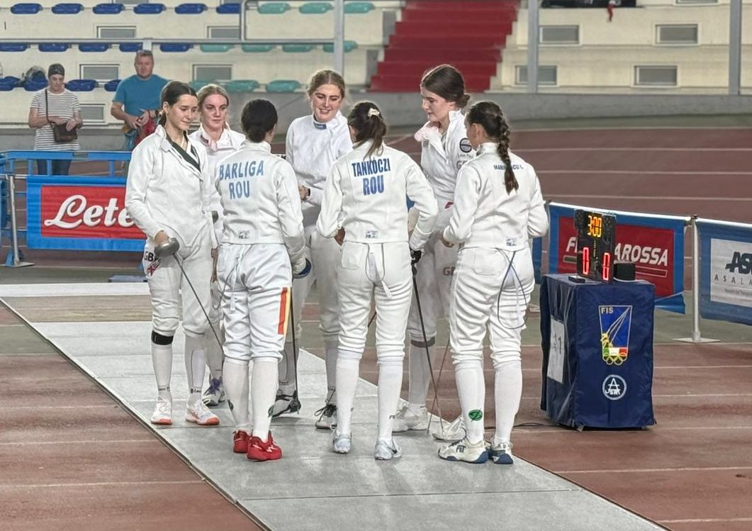 hirek/2025/oktober/vivas-negyedik-hely-napolyban-3.jpg