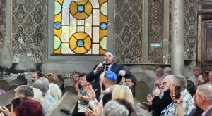 Vasárnap ismét felcsendül Nógrádi Gergely csodálatos tenorja a Nagyzsinagógában