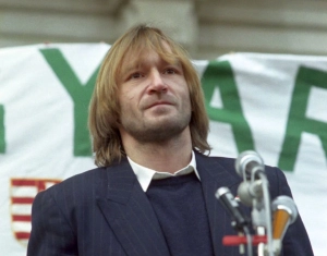 Cserhalmi György kapja meg a Magyar Érdemrend nagykeresztjét