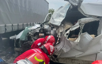 Kamion és haszonjármű ütközött Lajosvölgyén
