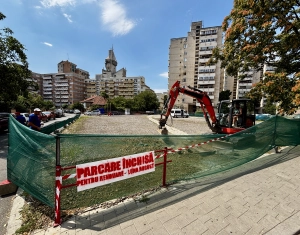 Egy hónapra bezárnak egy központi parkolót