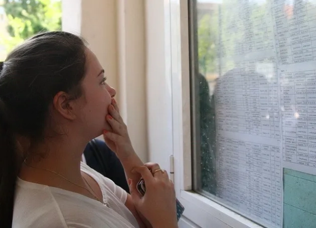 Tiszta 10–esre érettségizett is lett Szatmárban az óvások után