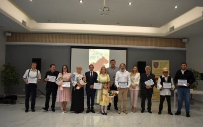 A megye kulturális és nemzetiségi sokszínűségét világítják a Falvak mécsesei