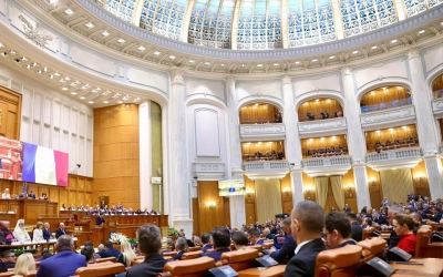 Rendkívüli ülésszak az EU-s pénzek és a kataszteri probléma miatt