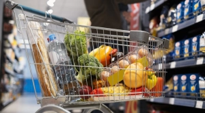 Rábólintottak: év végéig marad az alapélelmiszerek árrésstopja