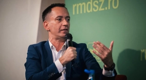 Nem áll be Veştea mögé az RMDSZ