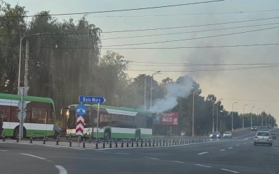 Nem volt utas a füstölgő buszon