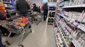 Többet költünk, kevesebbet vásárolunk