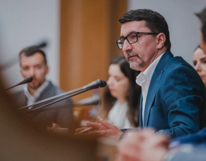 Turos Lóránd: Néhány napon belül véget érhet a kormányválság