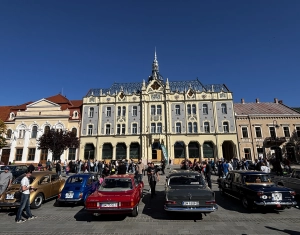 Utoljára mutatták meg magukat idén az oldsmobilok Szatmáron - KÉPGALÉRIA