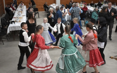 Nem egészen hagyományos, de hagyományteremtő szüreti mulatság Egriben — KÉPGALÉRIA, VIDEÓ