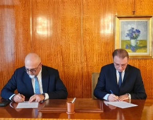 Politikai megállapodást írt alá Kelemen és Niculescu