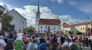 Avasi Bokréta az Erdélyi Táncháztalálkozón — KÉPGALÉRIA, VIDEÓK