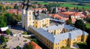Az emberek ereje — immár 15 éve