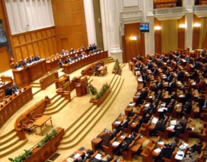 Hivatalos: nem kapott bizalmat a Mureșan-kormány. Következő lépés?