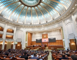 Szerdán szavaz a parlament a Mureșan-kormányról