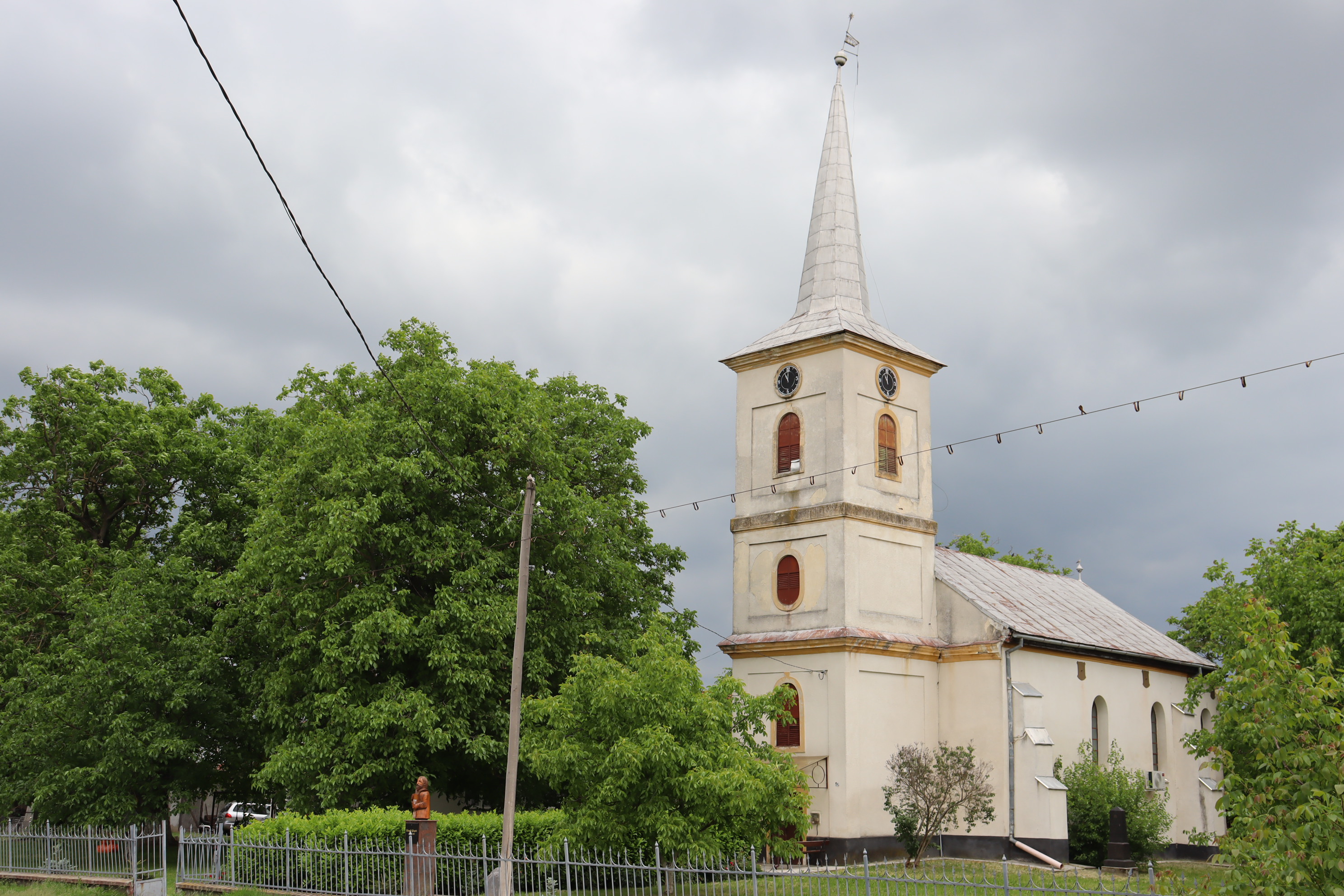 lazari-reformatus-templom-2024-majus.JPG