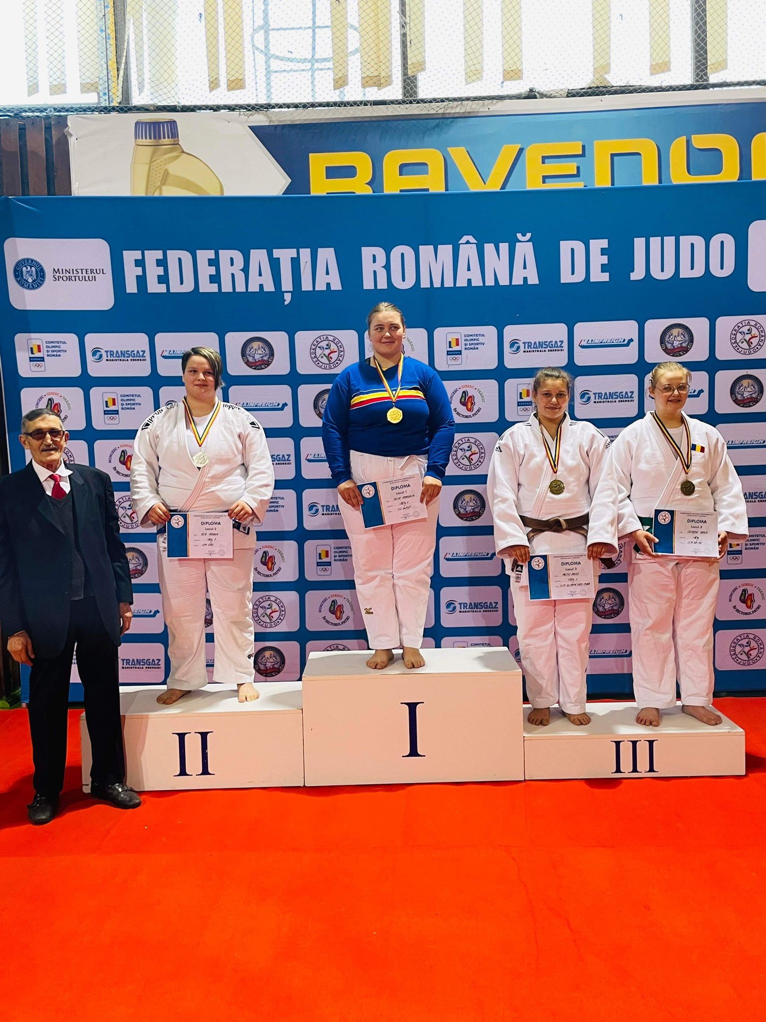 sport/paulapastiuu21bronz1.jpg